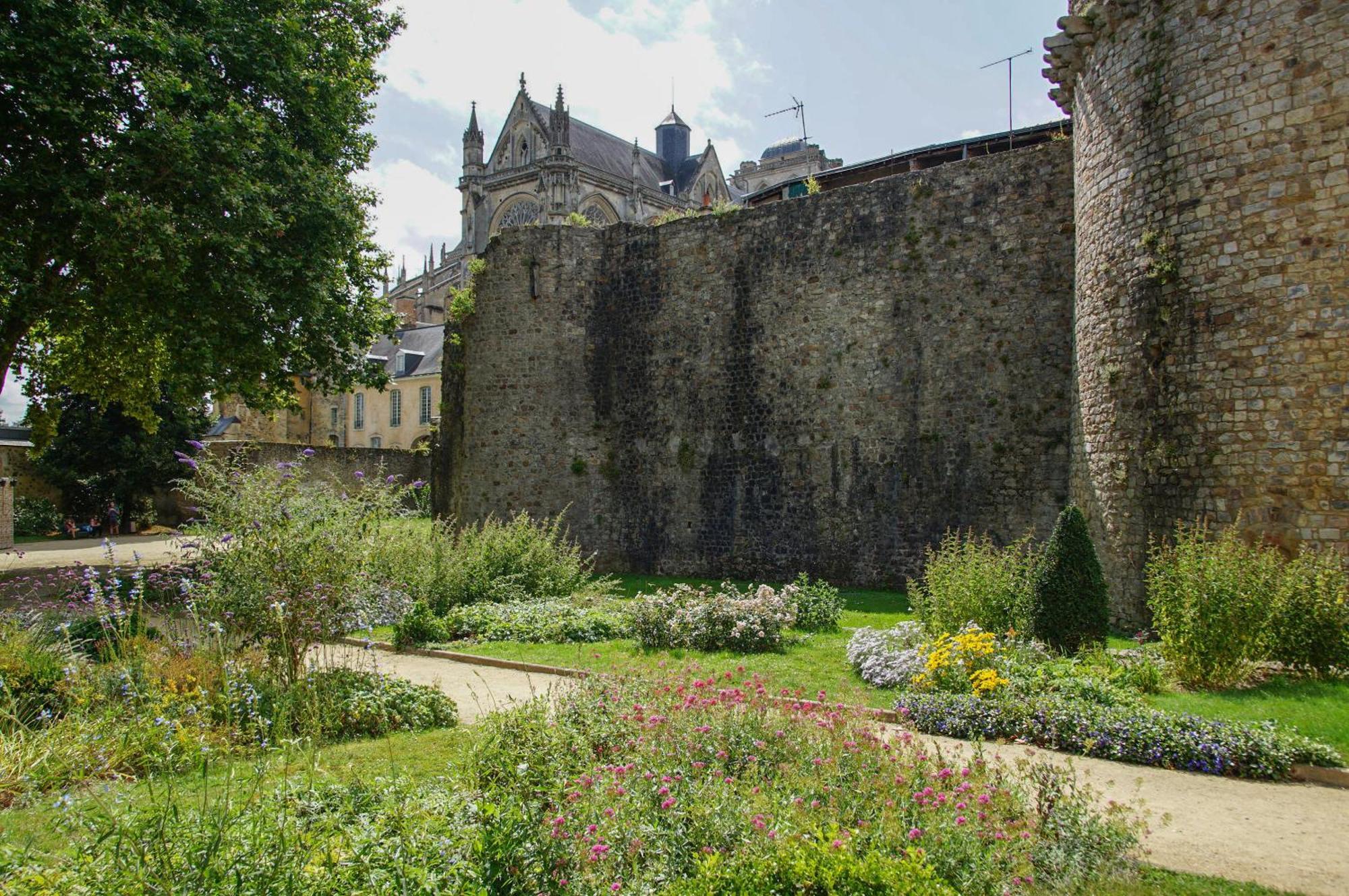 Maison Avec Vue Sur La Cathedrale Le Mans Exterior foto
